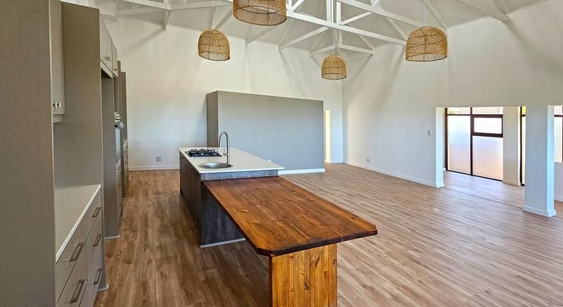 4 Bedroom Property for Sale in Stilbaai Wes Western Cape